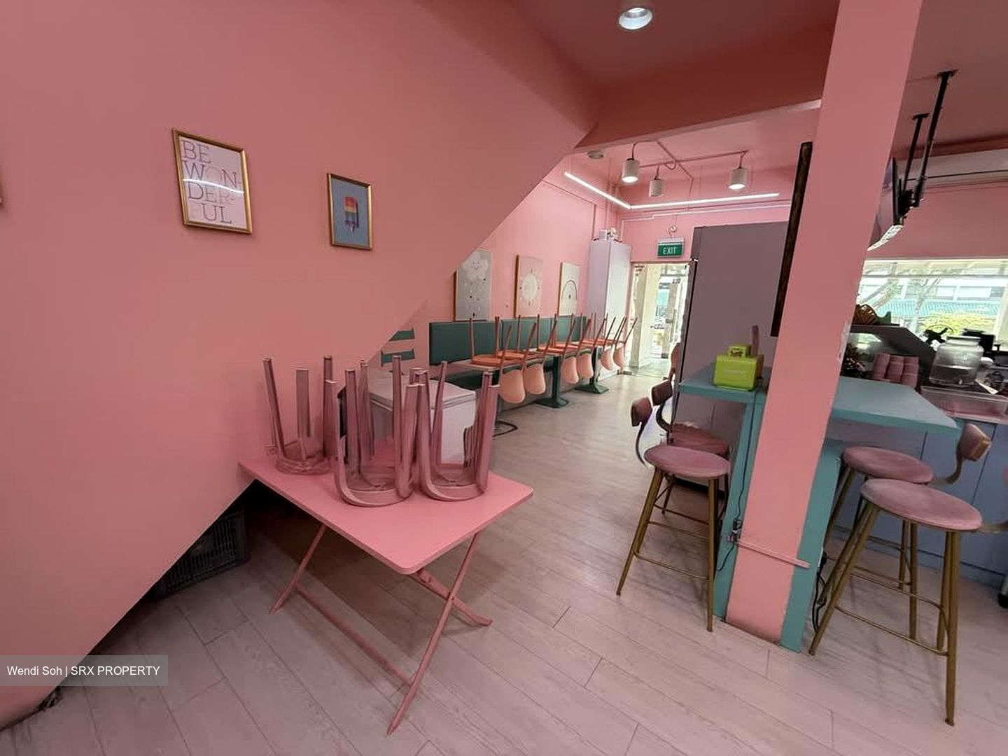 Hougang Avenue 1 (D19), Retail #580619411